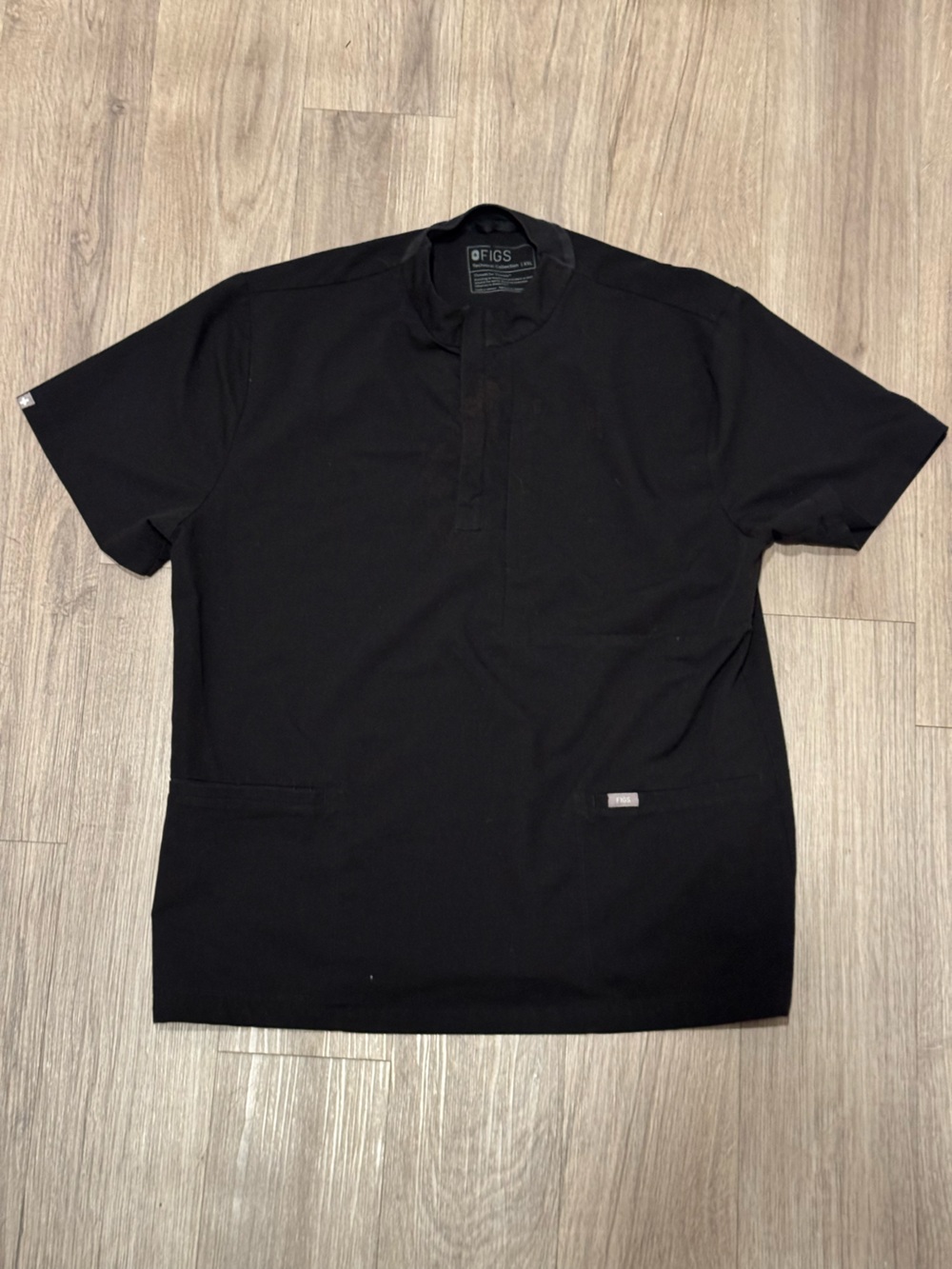 Men’s Figs Scrub Top- Read Description